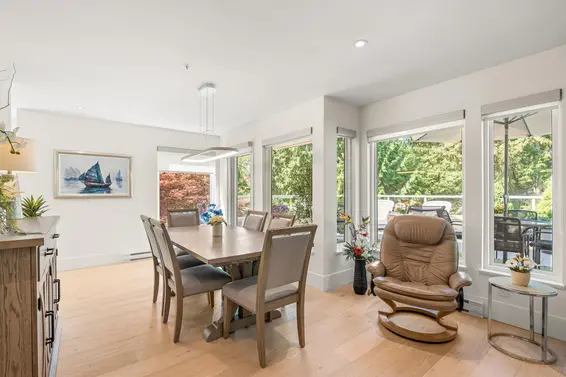 4 2425 Edgemont Boulevard, North Vancouver For Sale - image 9