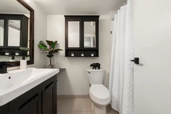 305 145 St Georges Avenue, North Vancouver For Sale - image 20