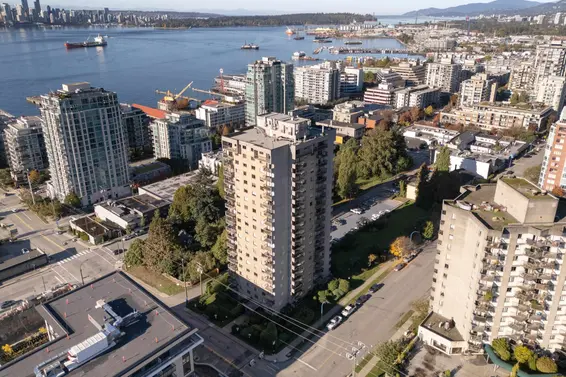 305 145 St Georges Avenue, North Vancouver For Sale - image 25
