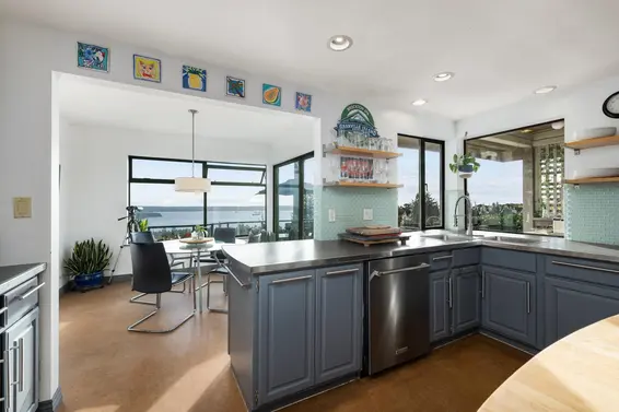 2346 Westhill Drive, West Vancouver For Sale - image 11