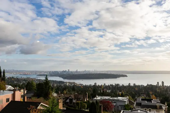 2346 Westhill Drive, West Vancouver For Sale - image 25