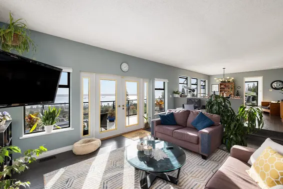 2346 Westhill Drive, West Vancouver For Sale - image 6