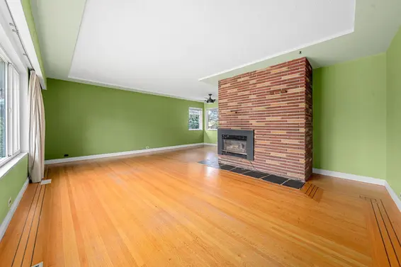 753 East 9th Street, North Vancouver For Sale - image 5