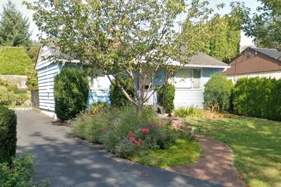 442 East 16th Street, North Vancouver