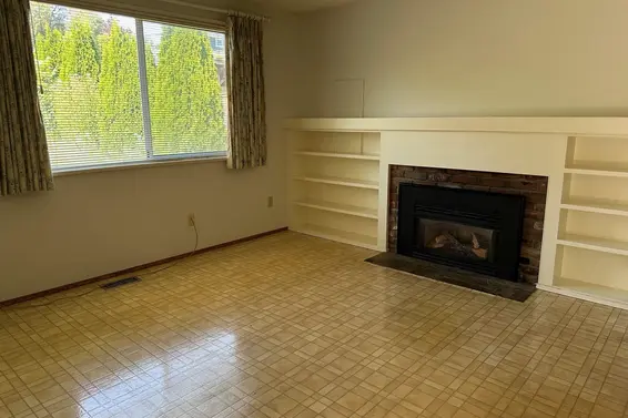 442 East 16th Street, North Vancouver For Sale - image 5