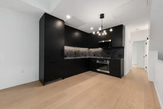 122 650 East 2nd Street, North Vancouver For Sale - image 12