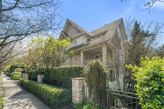 301 333 East 1st Street, North Vancouver For Sale - image 29