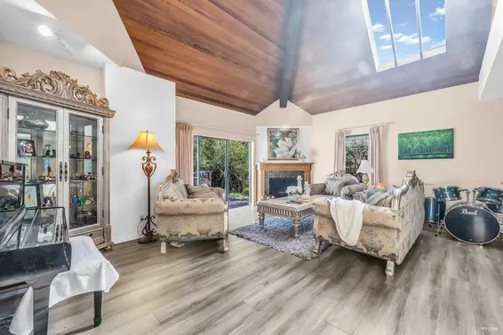 1040 Jefferson Avenue, West Vancouver For Sale - image 4
