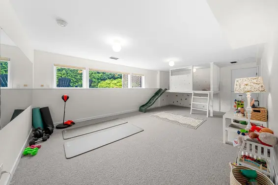 3455 Calder Avenue, North Vancouver For Sale - image 30