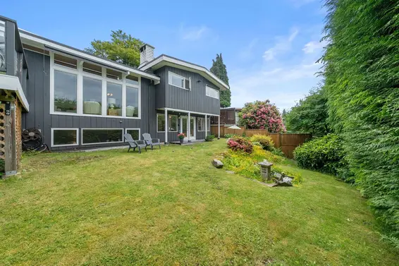 3455 Calder Avenue, North Vancouver For Sale - image 37