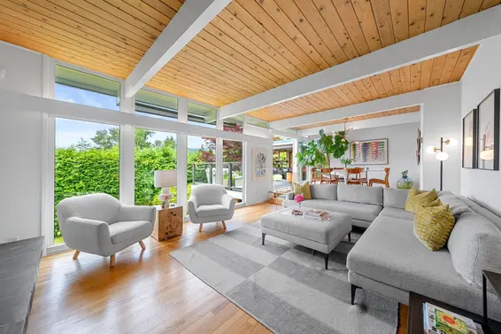 3455 Calder Avenue, North Vancouver For Sale - image 5