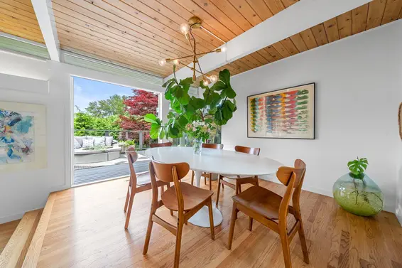 3455 Calder Avenue, North Vancouver For Sale - image 9