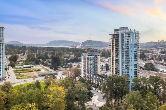 502 1401 Hunter Street, North Vancouver For Sale - image 2