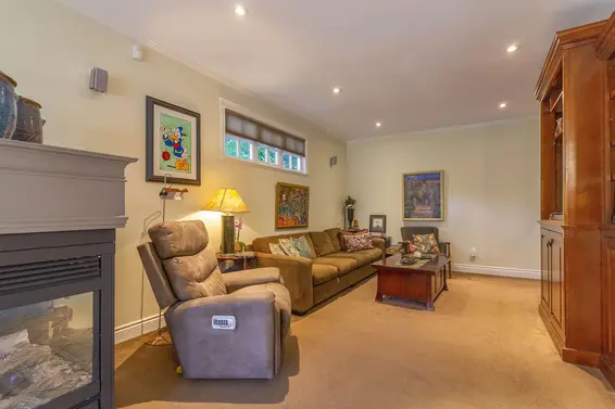 358 East 14th Street, North Vancouver For Sale - image 12