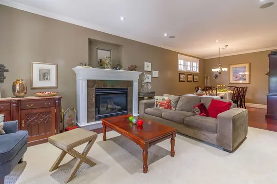 358 East 14th Street, North Vancouver For Sale - image 3