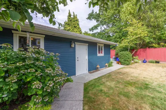 358 East 14th Street, North Vancouver For Sale - image 35