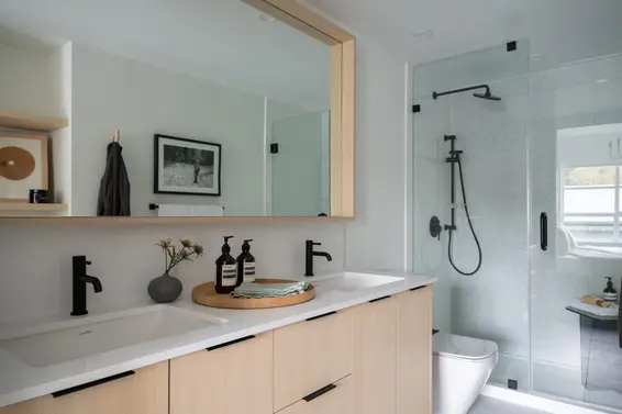 216 2045 Heritage Park Lane, North Vancouver For Sale - image 16