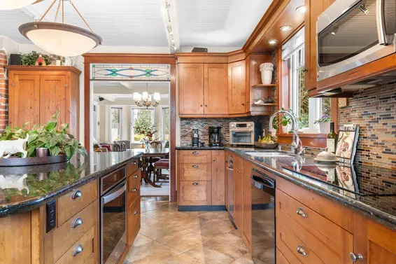 628 East 5th Street, North Vancouver For Sale - image 17