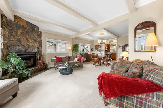 628 East 5th Street, North Vancouver For Sale - image 6