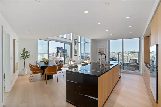 2405 1500 Fern Street, North Vancouver For Sale - image 3