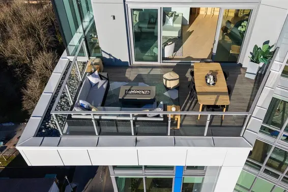 2405 1500 Fern Street, North Vancouver For Sale - image 7