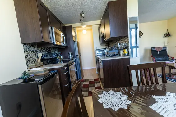 402 145 St. Georges Avenue, North Vancouver For Sale - image 10
