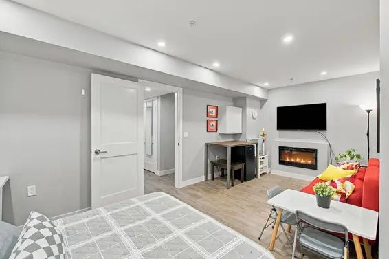 4682 Capilano Road, North Vancouver For Sale - image 26