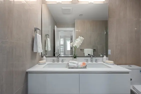 207 715 West 15Th Street, North Vancouver For Sale - image 11