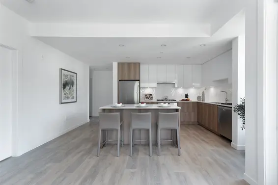 207 715 West 15Th Street, North Vancouver For Sale - image 5