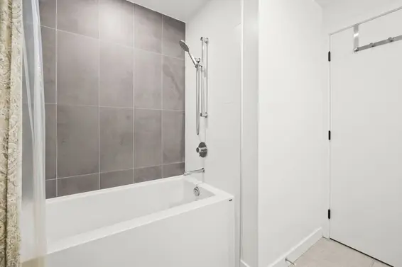 107 650 East 2nd Street, North Vancouver For Sale - image 17