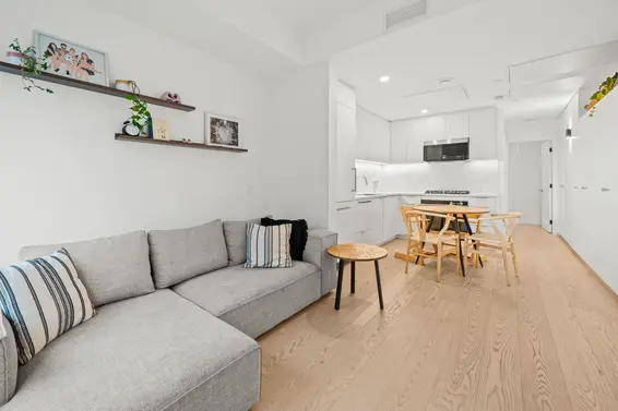 107 650 East 2nd Street, North Vancouver For Sale - image 5