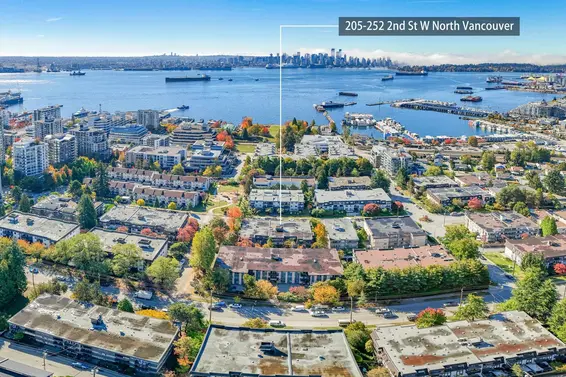 205 252 West 2nd Street, North Vancouver For Sale - image 2