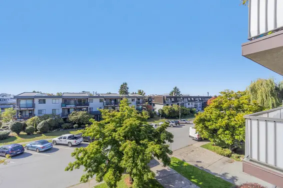 205 252 West 2nd Street, North Vancouver For Sale - image 28
