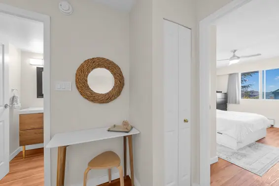 205 252 West 2nd Street, North Vancouver For Sale - image 6
