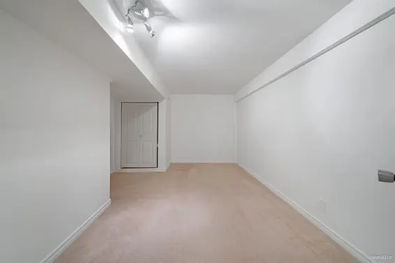 1072 Clements Avenue, North Vancouver For Sale - image 28