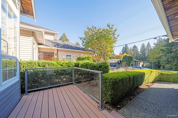 1072 Clements Avenue, North Vancouver For Sale - image 35