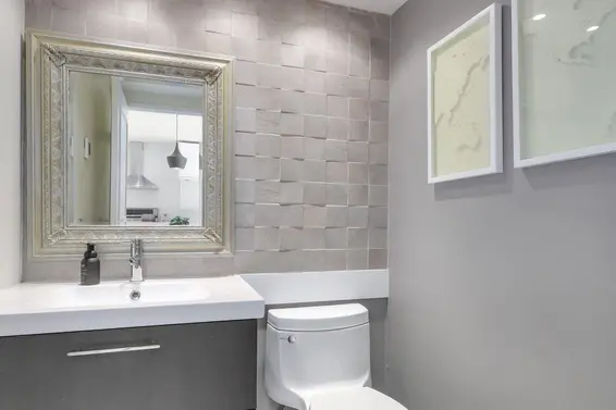 29 900 West 17th Street, North Vancouver For Sale - image 14