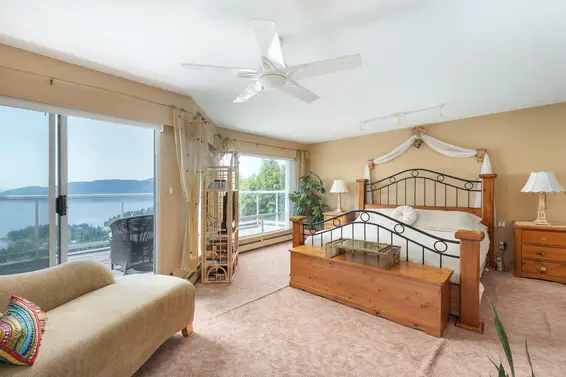 4729 Woodburn Road, West Vancouver For Sale - image 21
