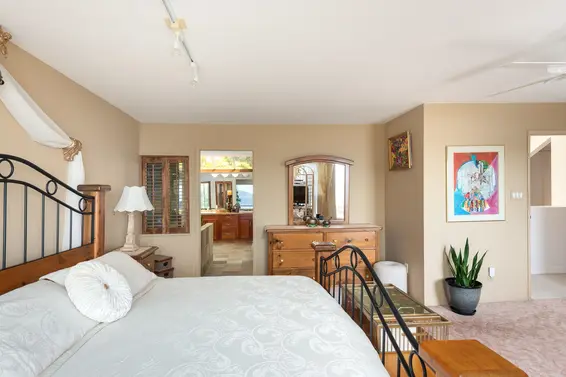 4729 Woodburn Road, West Vancouver For Sale - image 23
