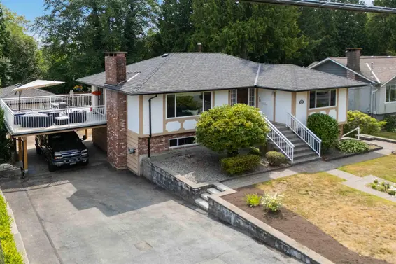 2681 Standish Drive, North Vancouver For Sale - image 32