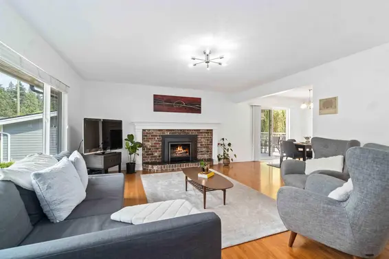 2681 Standish Drive, North Vancouver For Sale - image 4