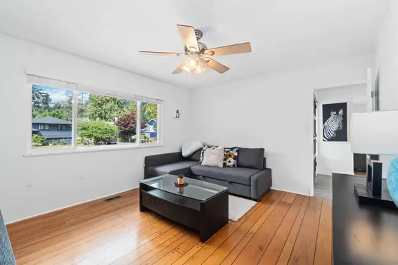 2681 Standish Drive, North Vancouver For Sale - image 7