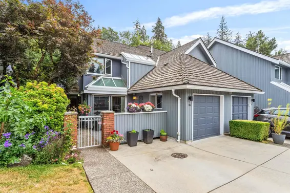 36 1925 Indian River Crescent, North Vancouver For Sale - image 2