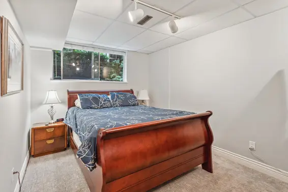 36 1925 Indian River Crescent, North Vancouver For Sale - image 32