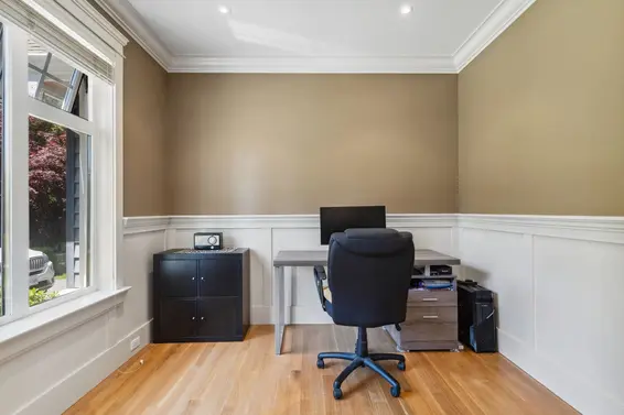352 St. James Crescent, West Vancouver For Sale - image 10