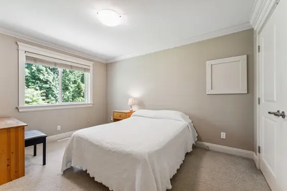 352 St. James Crescent, West Vancouver For Sale - image 17
