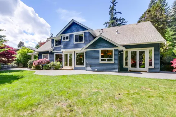 352 St. James Crescent, West Vancouver For Sale - image 36