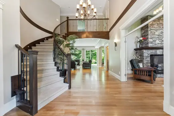 352 St. James Crescent, West Vancouver For Sale - image 4
