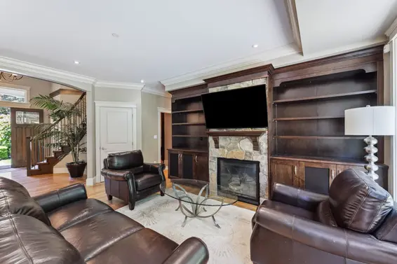 352 St. James Crescent, West Vancouver For Sale - image 9