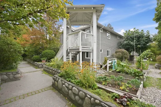 102 1538 Bowser Avenue, North Vancouver For Sale - image 2